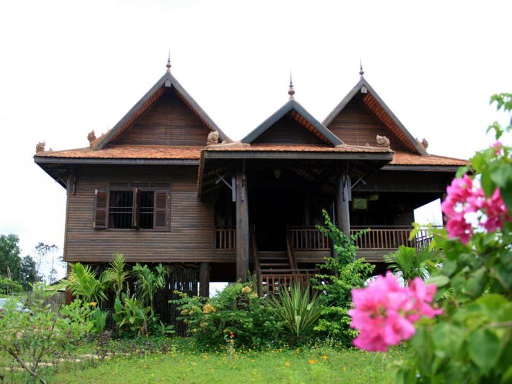 The Bong Thom Homestay Siem Reap Esterno foto